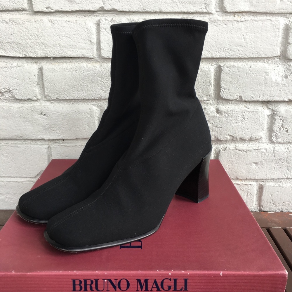 👩🏼Bruno Magli Boots. Size 6 1/2.